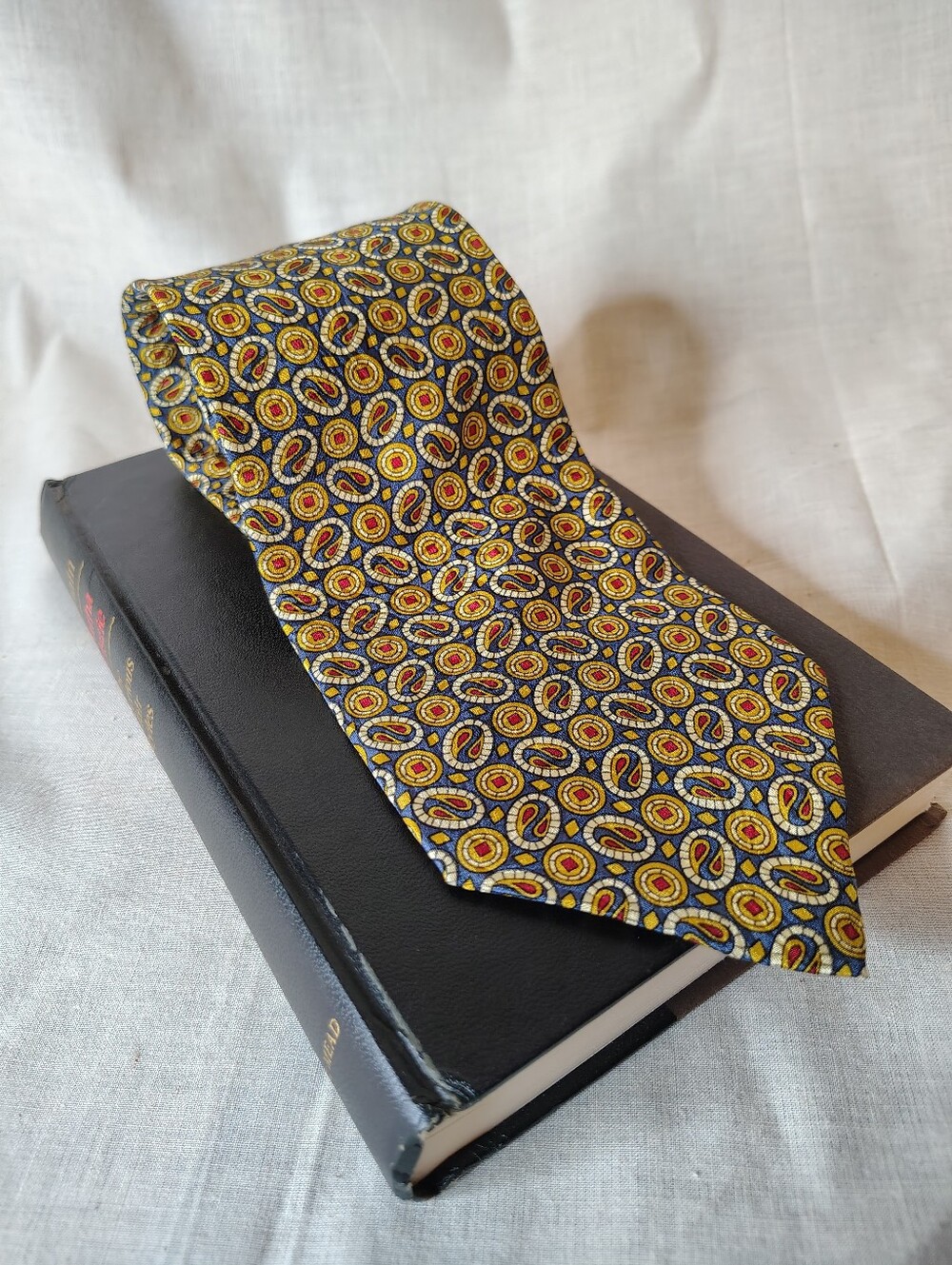 Vintage 1980s Marc Ferrier Silk Geometric Casino Made in Korea 3.75" Necktie